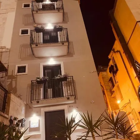 Flavi 2* Bari