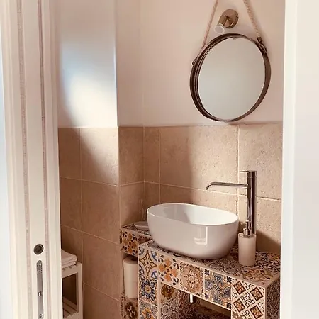 Flavi Guest house 2*
